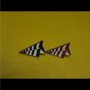 Limited edition ROC Nation Paper Planes American flag enamel pin lot of 2